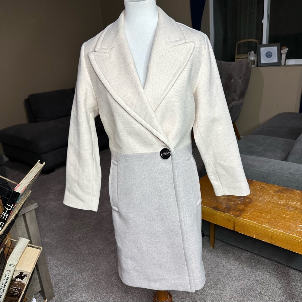 Elegant Cream Women's Coat